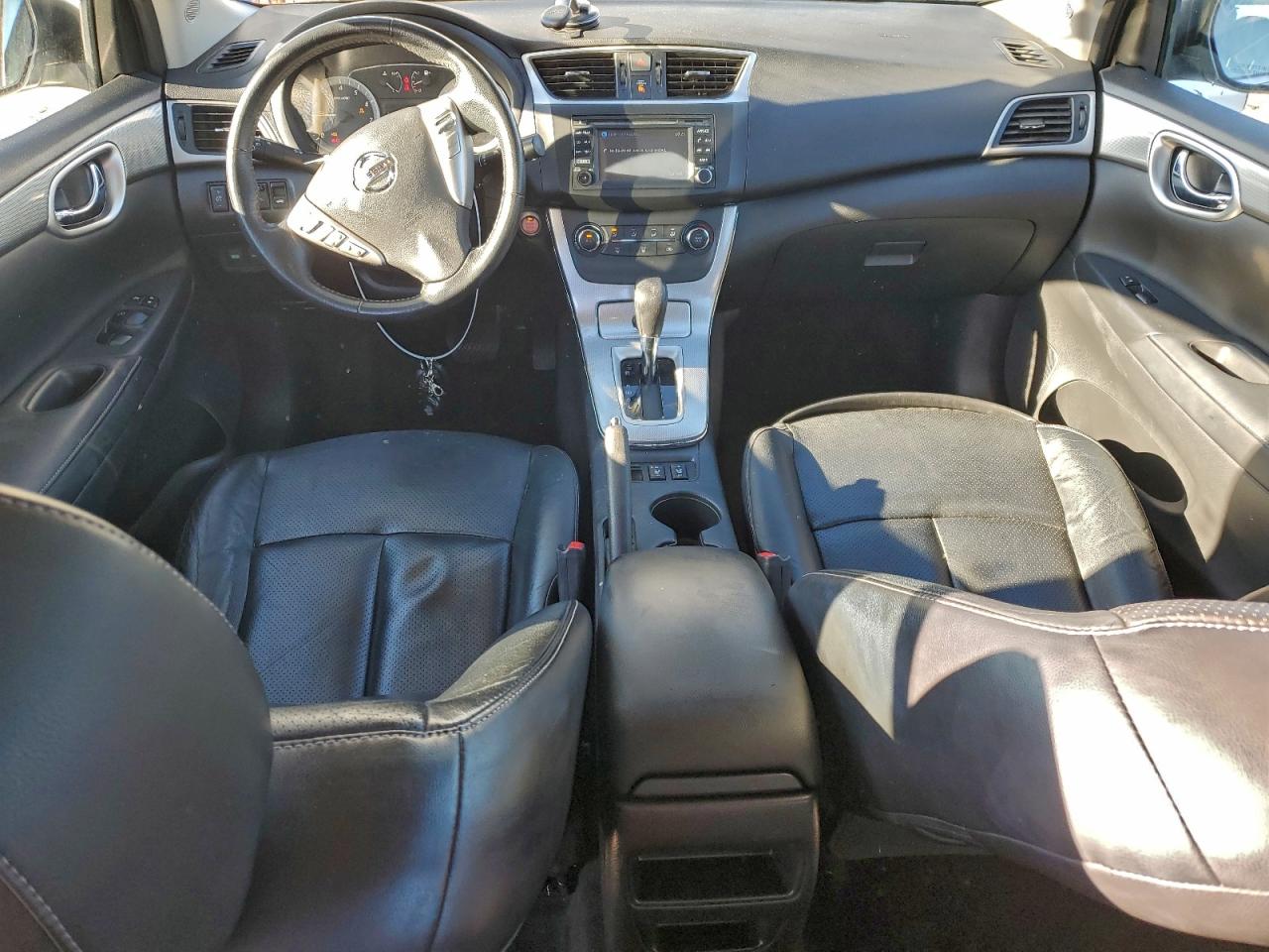 2015 NISSAN SENTRA S photo 8