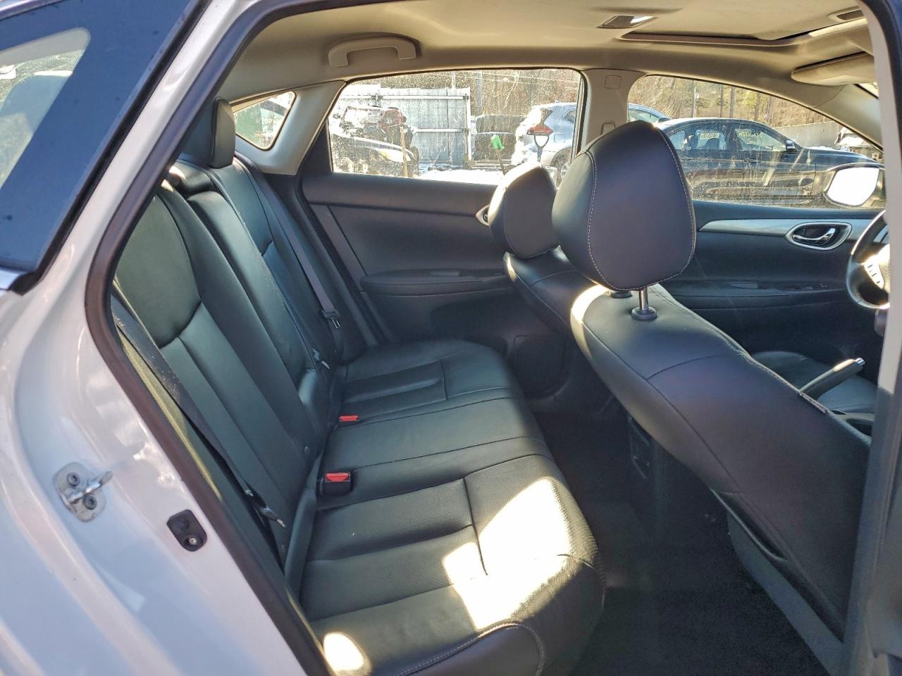 2015 NISSAN SENTRA S photo 10