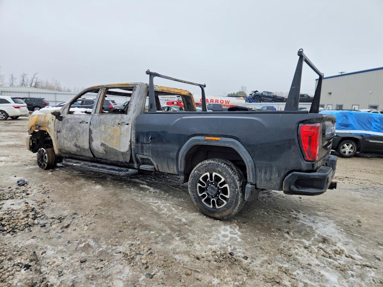 2020 GMC SIERRA K2500 AT4 photo 2
