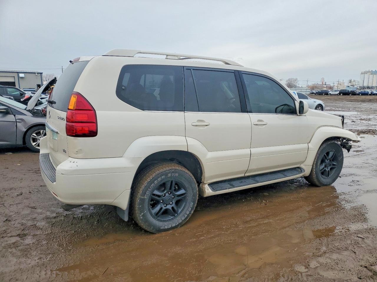 2003 LEXUS GX 470 photo 3