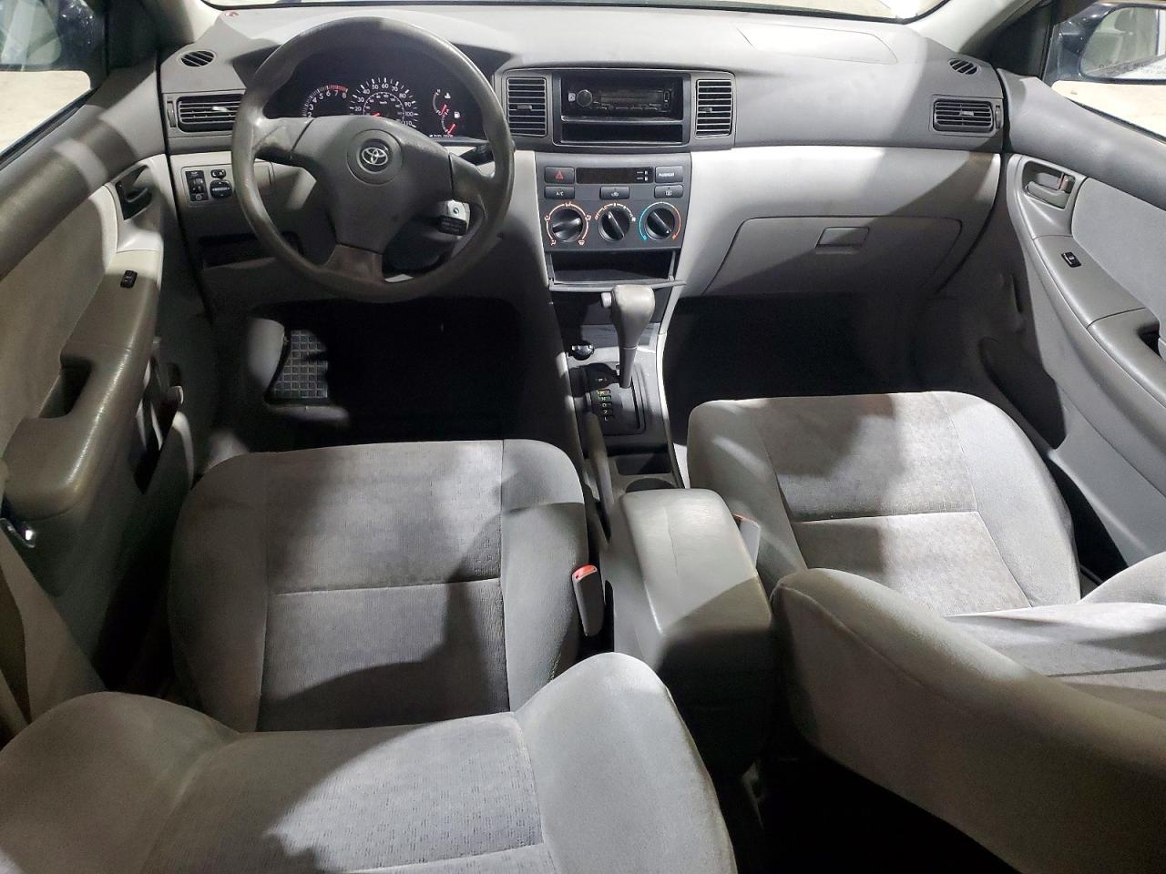 2004 TOYOTA COROLLA CE photo 8