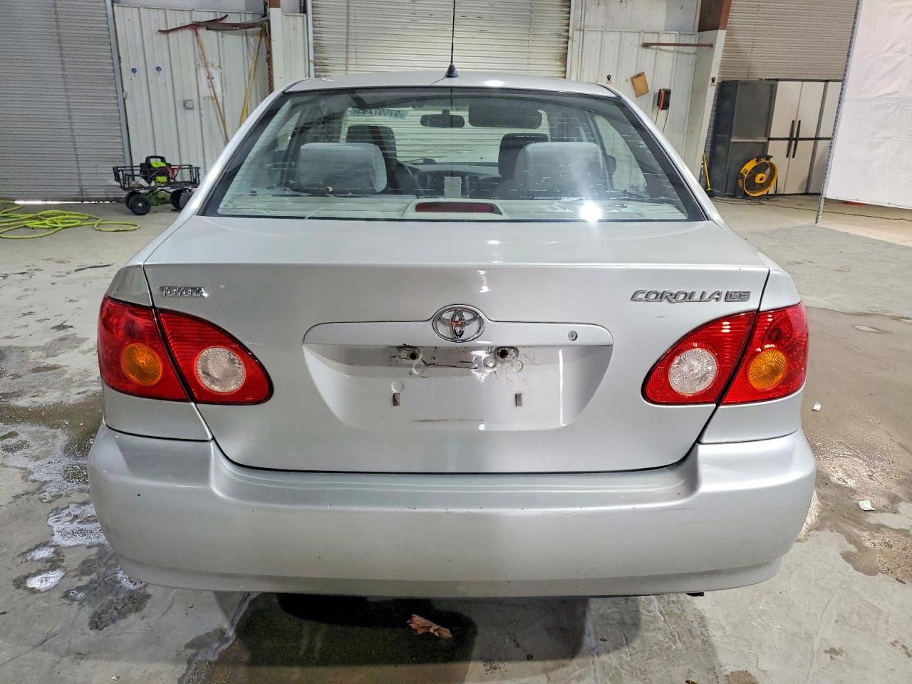 2004 TOYOTA COROLLA CE photo 6