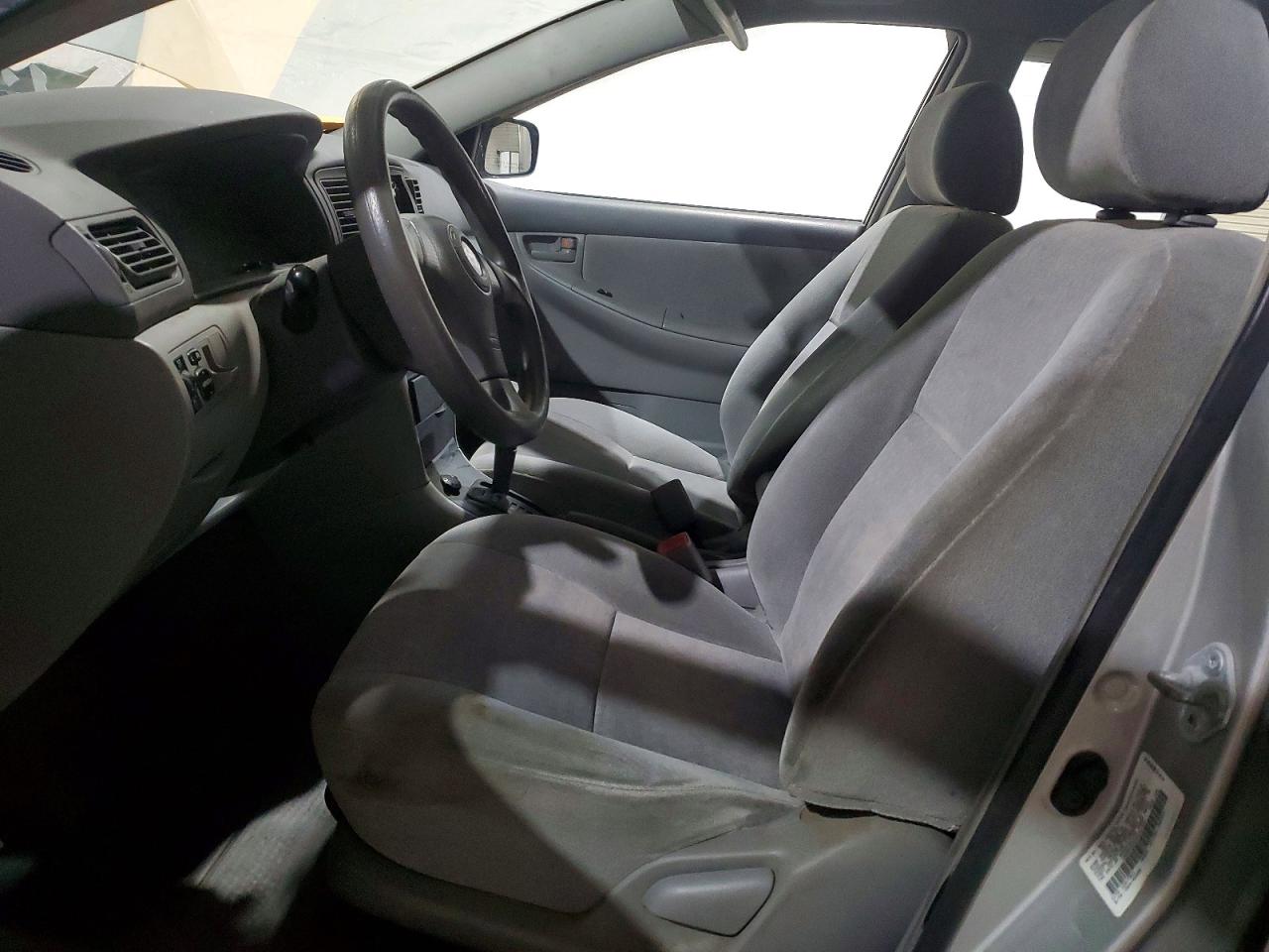2004 TOYOTA COROLLA CE photo 7