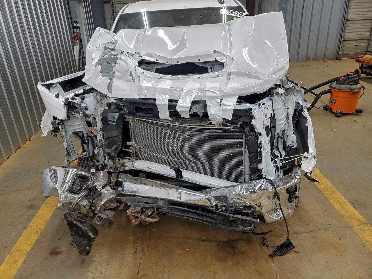 2025 CHEVROLET SILVERADO K2500 HEAVY DUTY LT photo 11