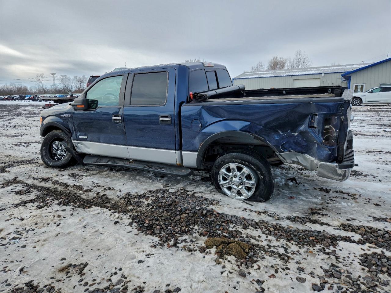 2013 FORD F150 SUPERCREW photo 2