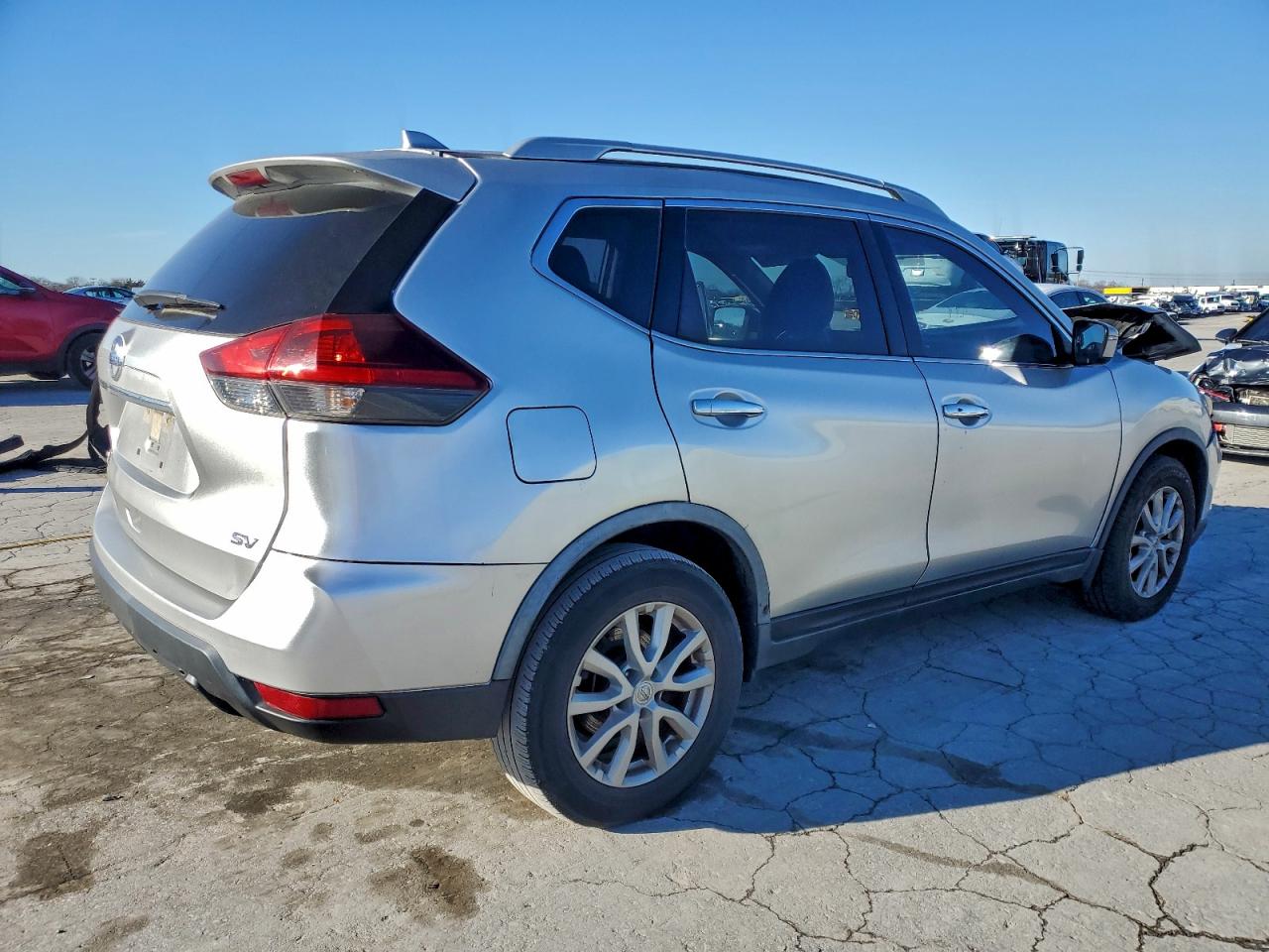 2018 NISSAN ROGUE S photo 3