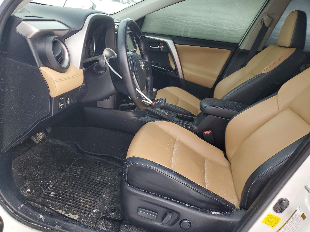 2017 TOYOTA RAV4 LIMITED photo 7