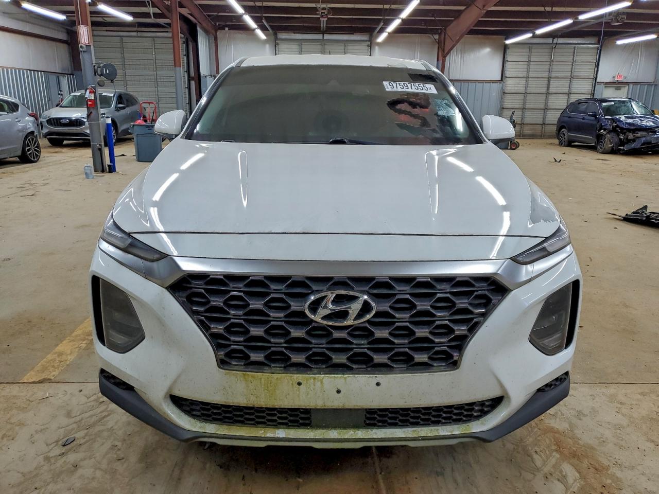 2019 HYUNDAI SANTA FE SE photo 5