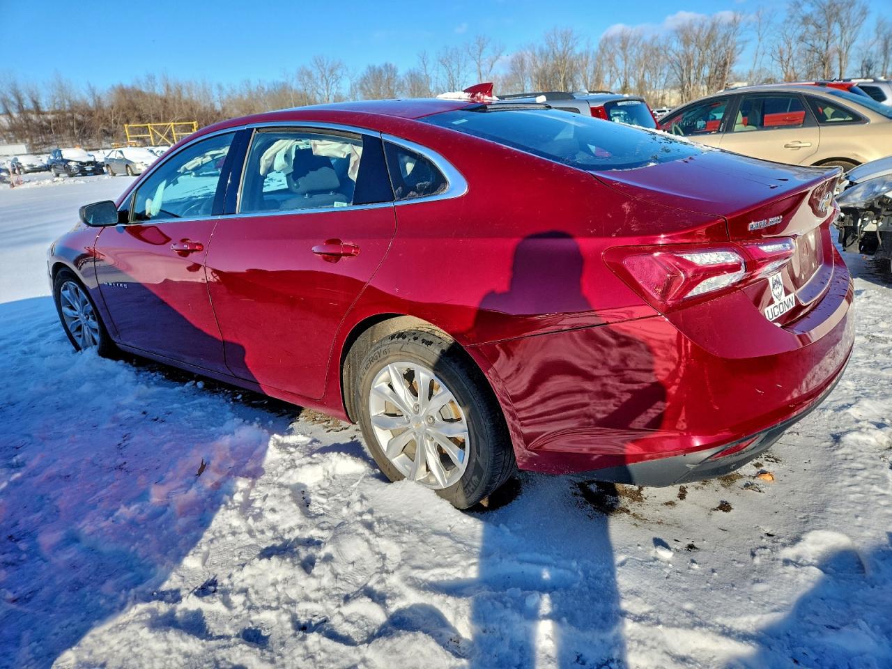 2020 CHEVROLET MALIBU LT photo 2