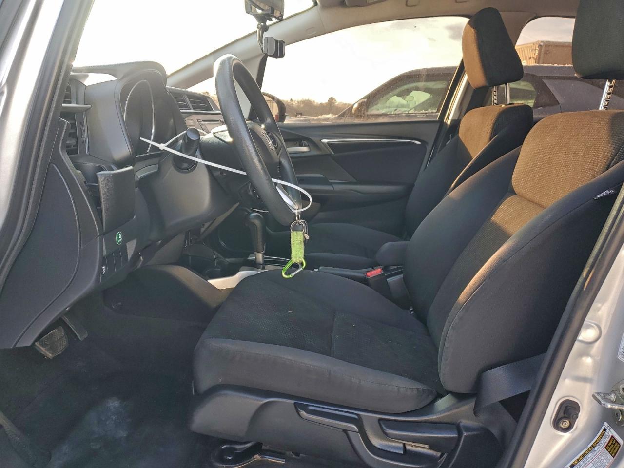 2015 HONDA FIT LX photo 7