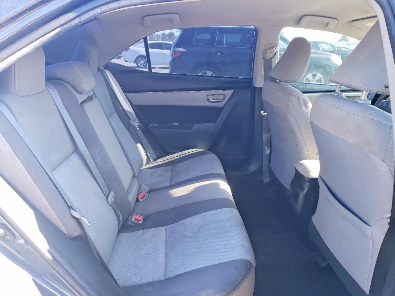 2019 TOYOTA COROLLA L photo 19