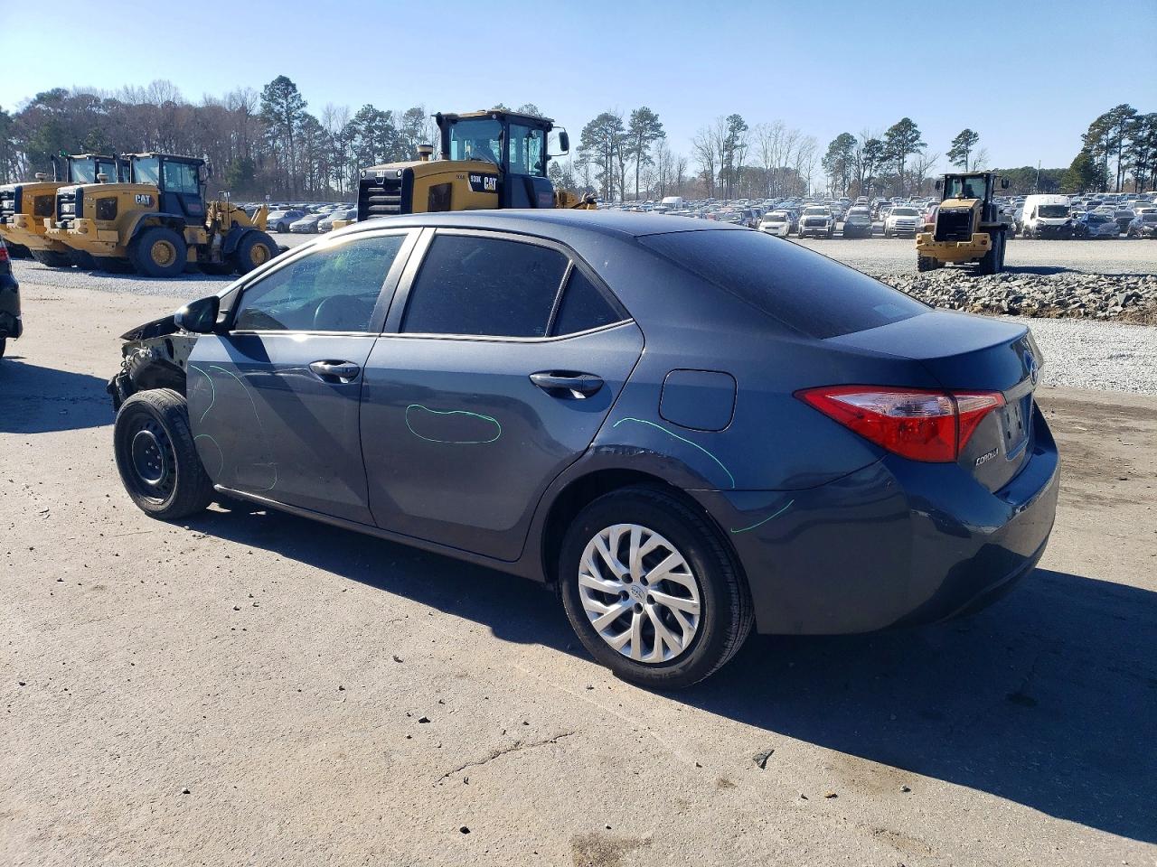 2019 TOYOTA COROLLA L photo 3