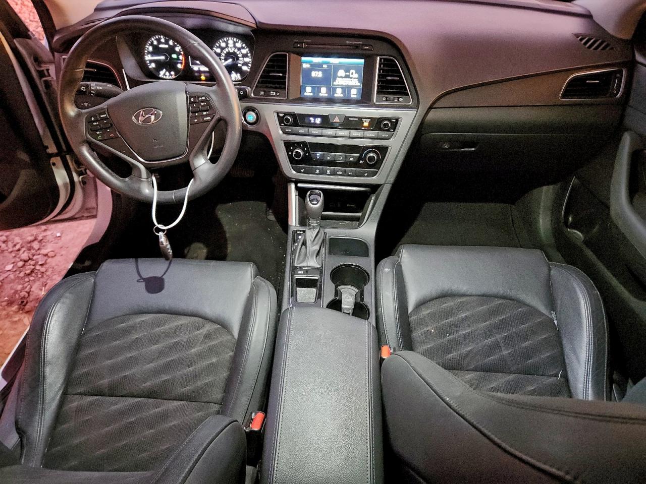 2017 HYUNDAI SONATA SPORT photo 8