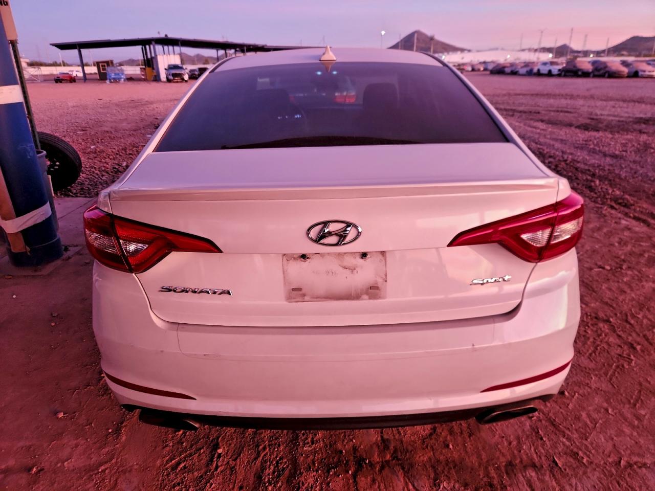 2017 HYUNDAI SONATA SPORT photo 6