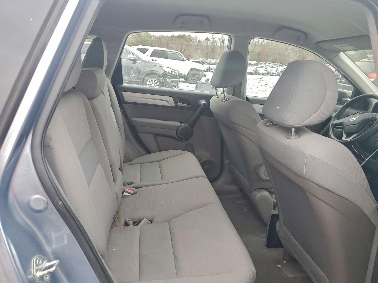 2011 HONDA CR-V LX photo 31