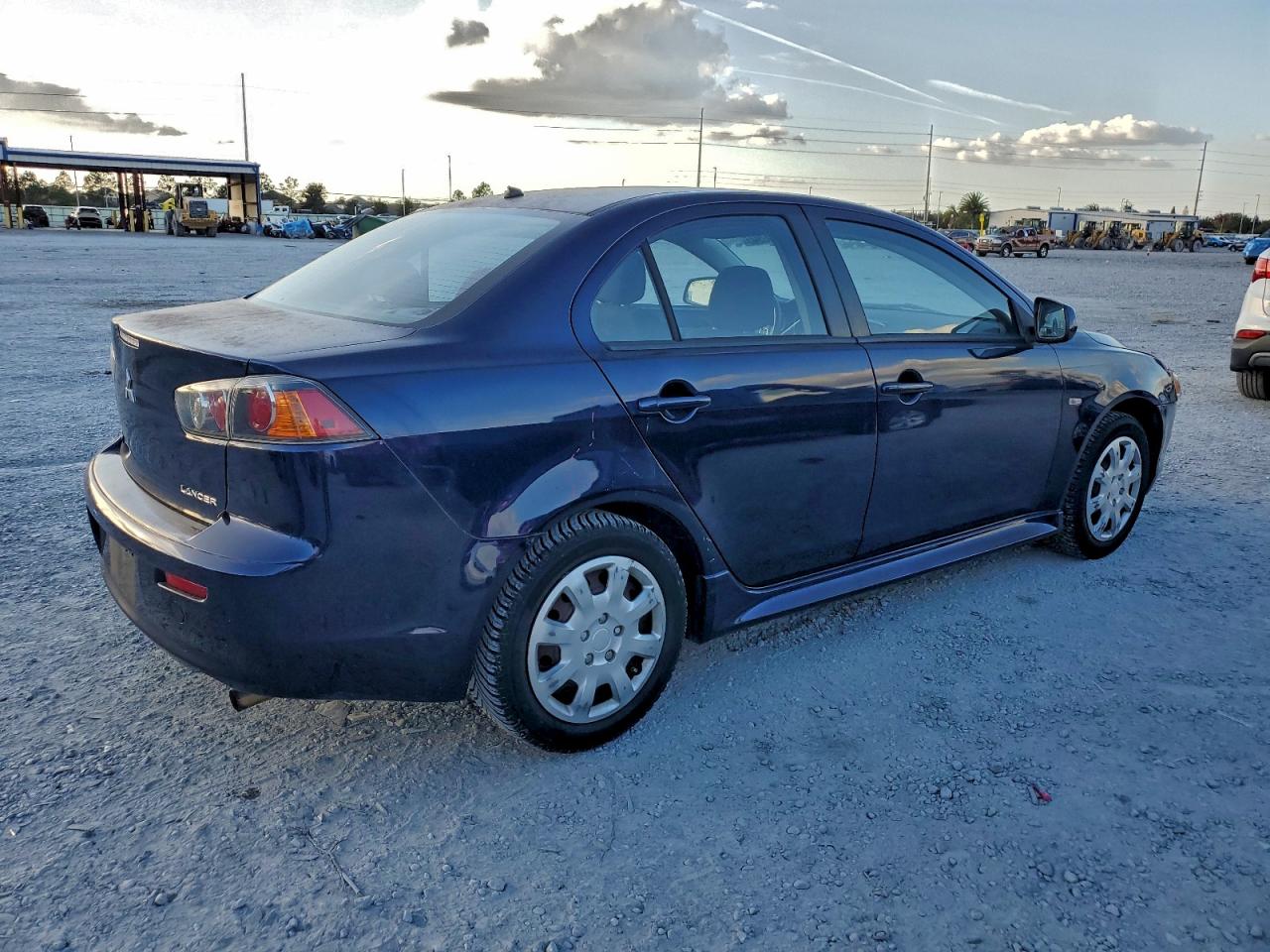 2014 MITSUBISHI LANCER ES/ES SPORT photo 3
