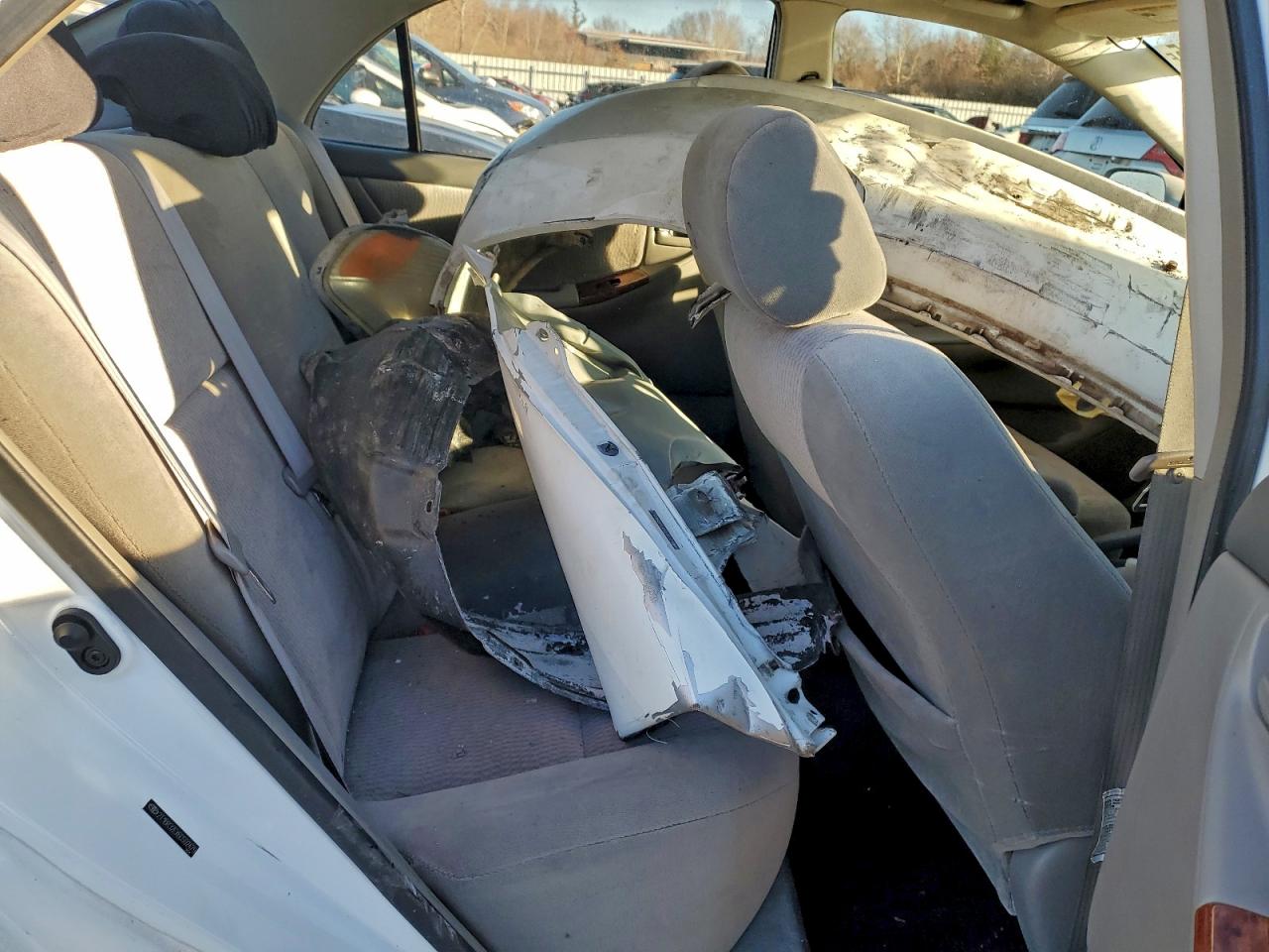 2006 TOYOTA COROLLA CE photo 19