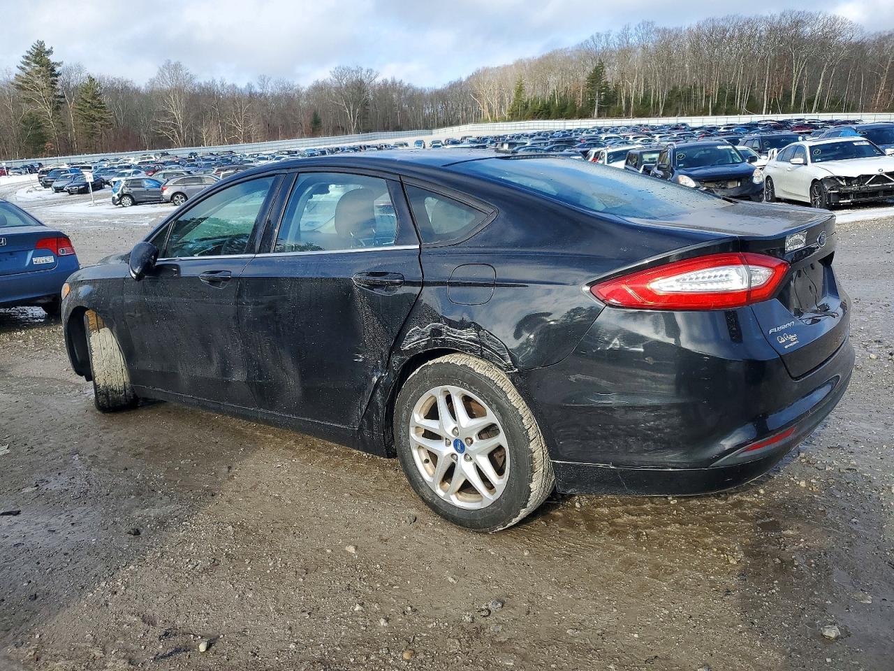 2013 FORD FUSION SE photo 2