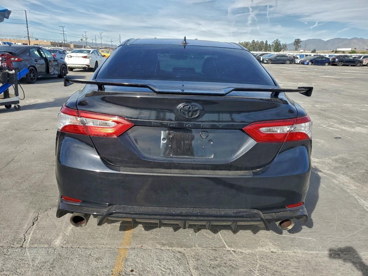 2020 TOYOTA CAMRY TRD photo 6
