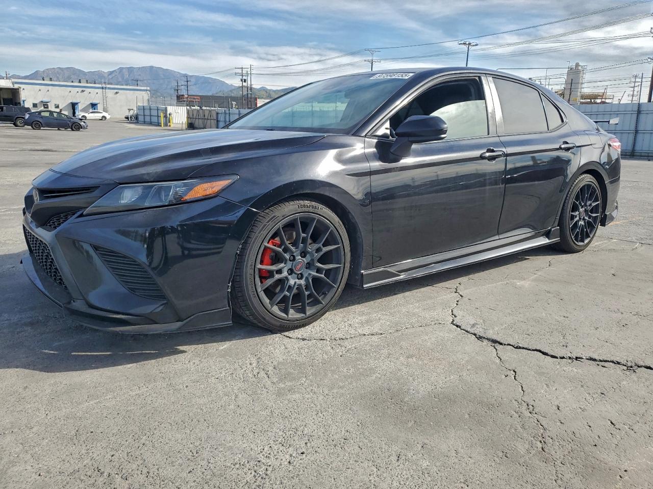 2020 TOYOTA CAMRY