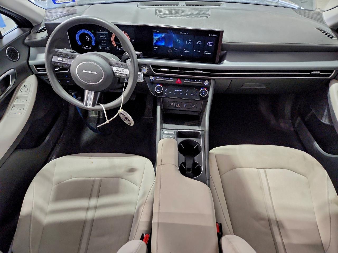 2024 HYUNDAI SONATA SEL photo 8