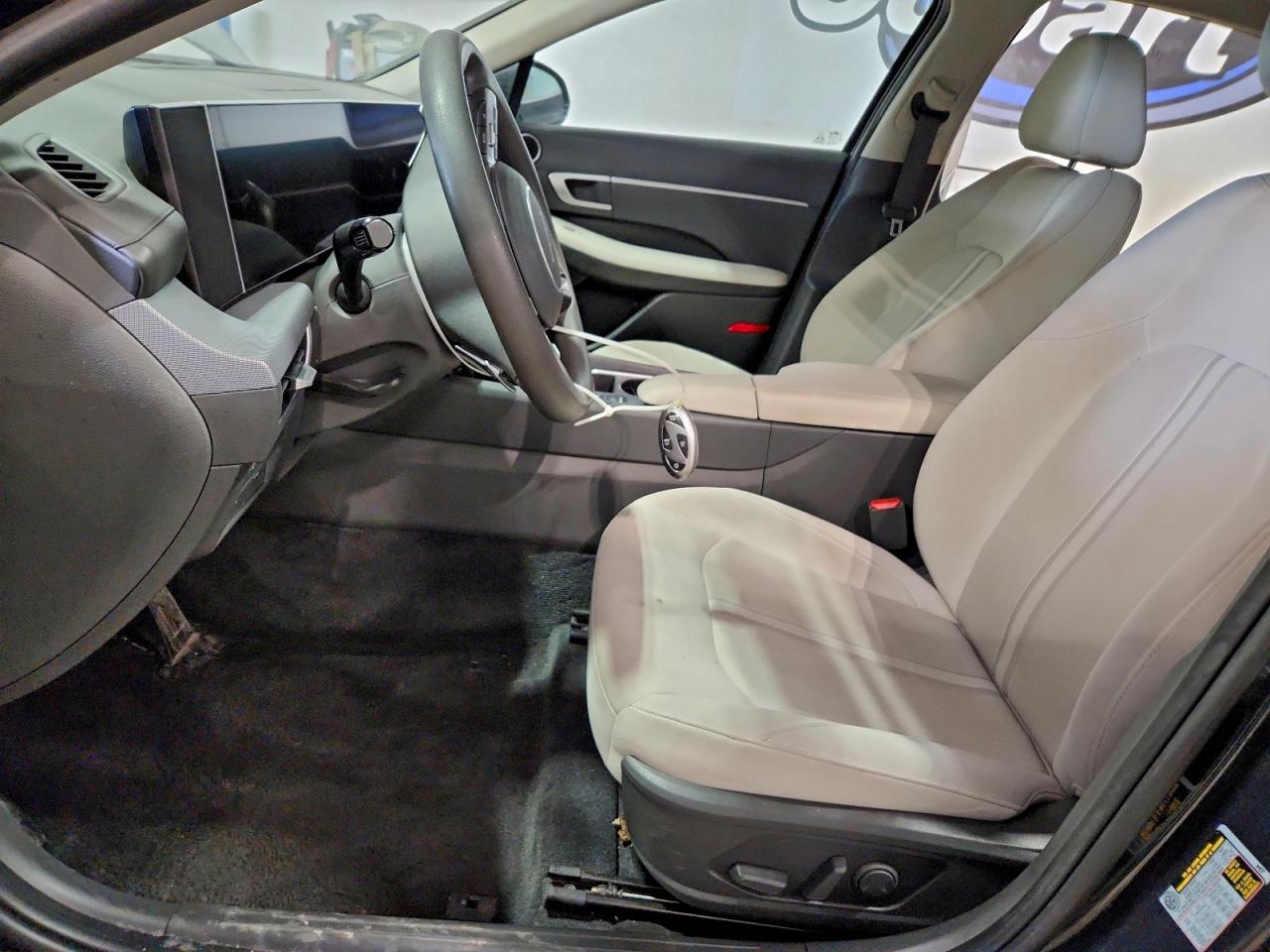 2024 HYUNDAI SONATA SEL photo 7