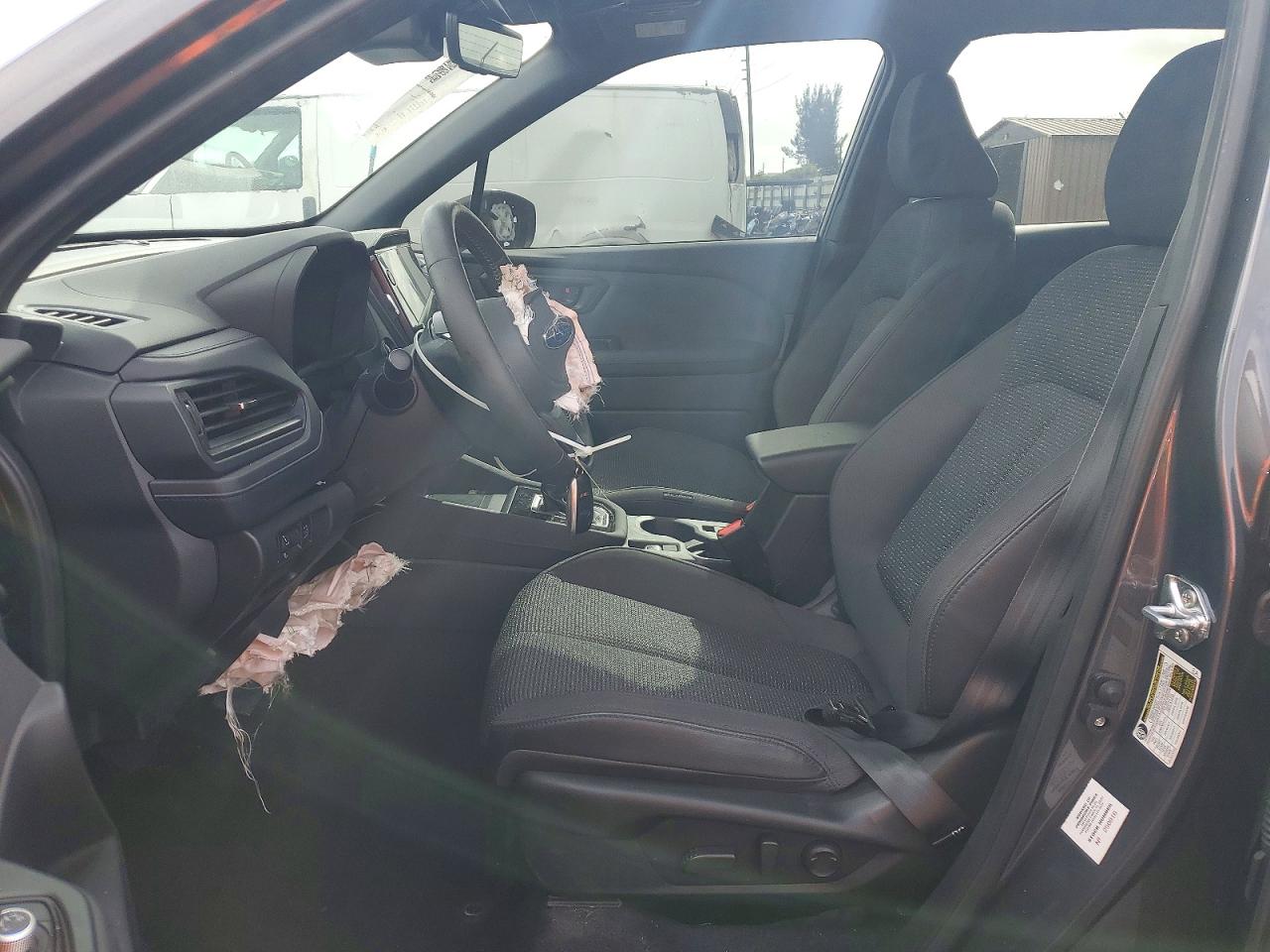 2025 SUBARU FORESTER PREMIUM photo 19