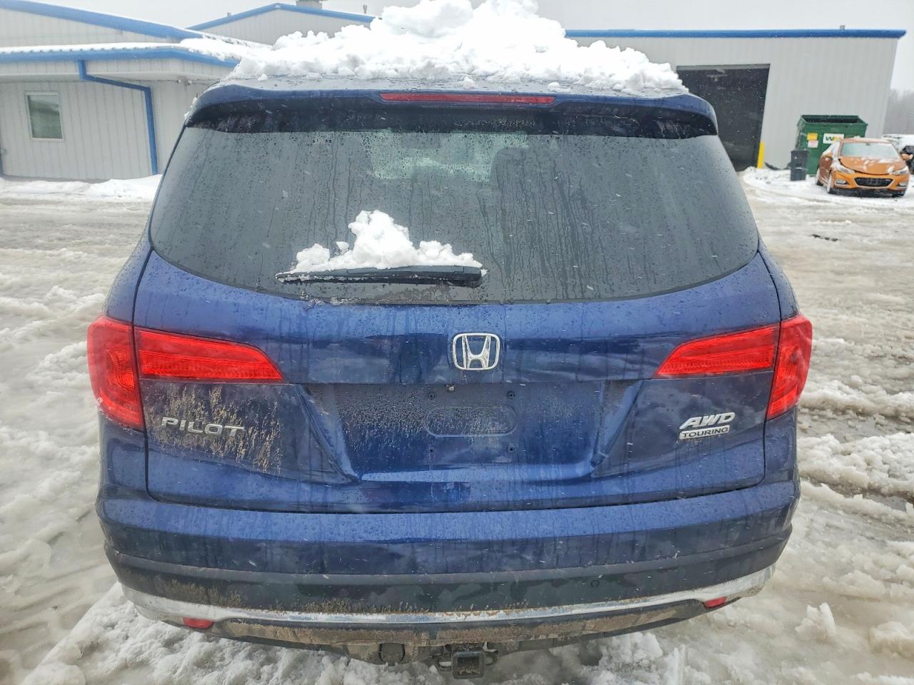 2016 HONDA PILOT TOURING photo 6
