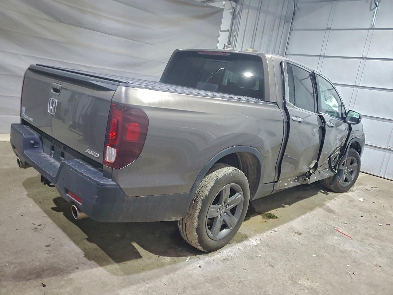 2022 HONDA RIDGELINE RTL photo 3