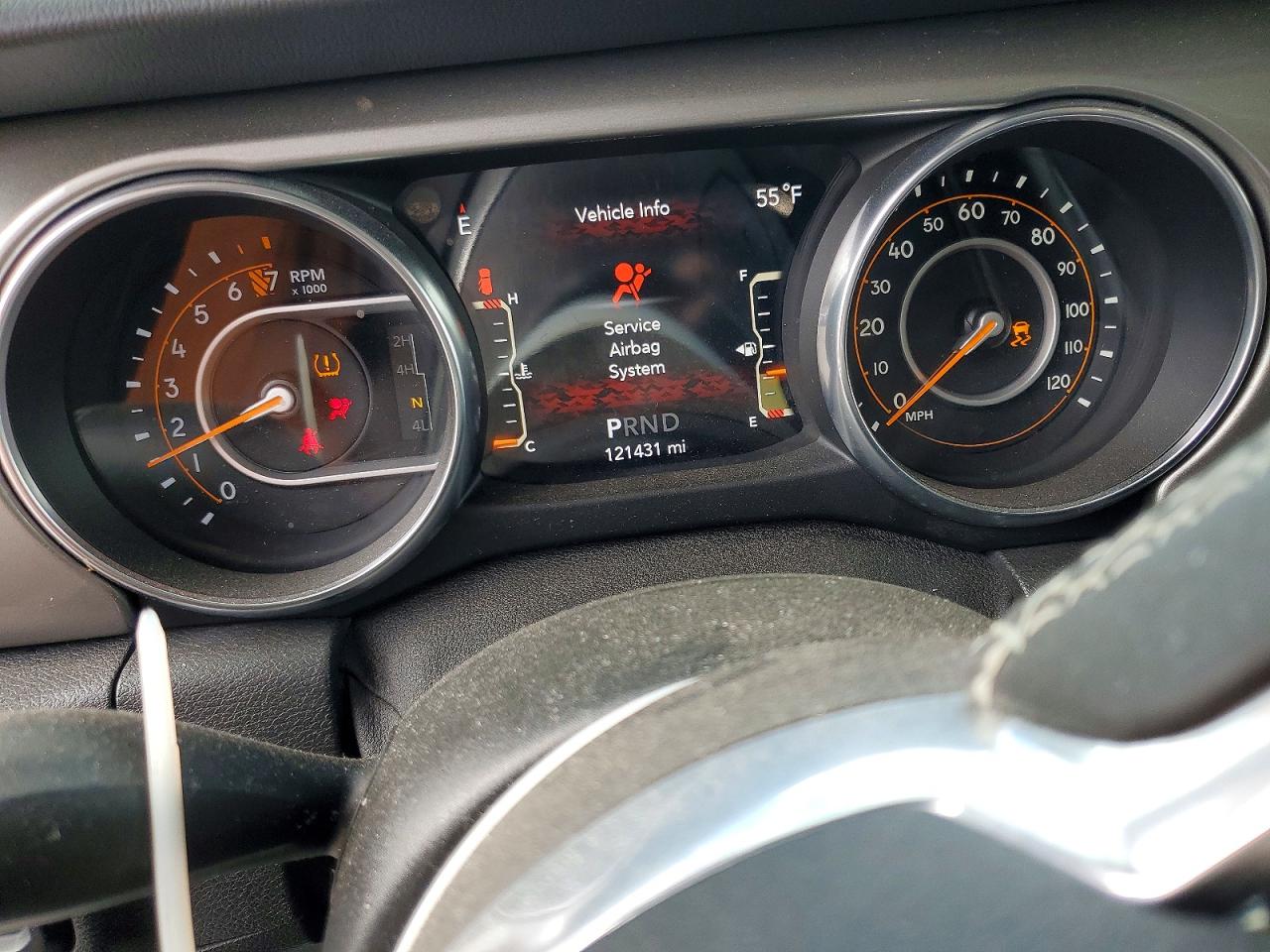 2019 JEEP WRANGLER UNLIMITED SAHARA photo 9
