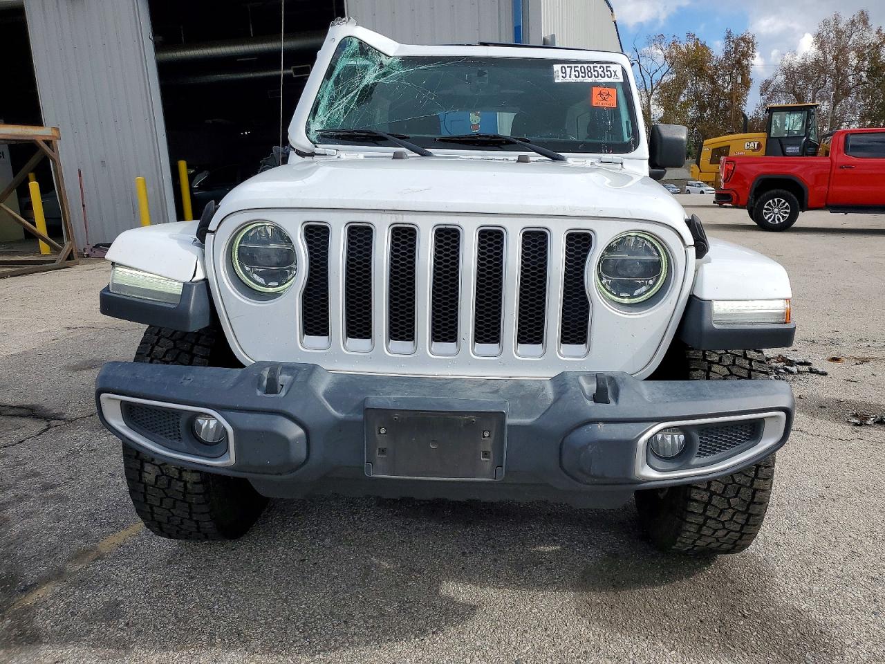 2019 JEEP WRANGLER UNLIMITED SAHARA photo 5