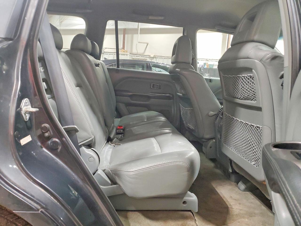 2004 HONDA PILOT EXL photo 11