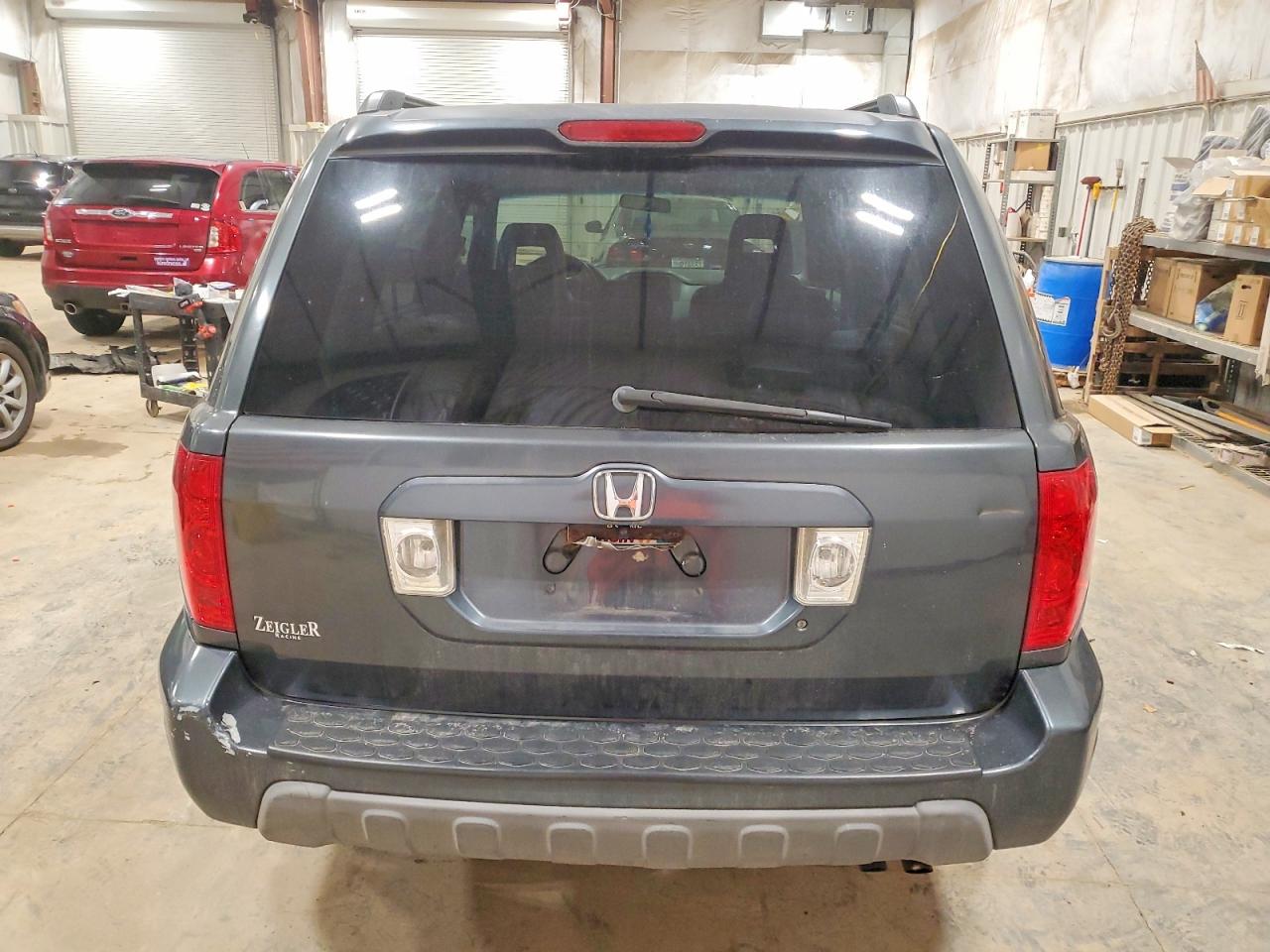 2004 HONDA PILOT EXL photo 6