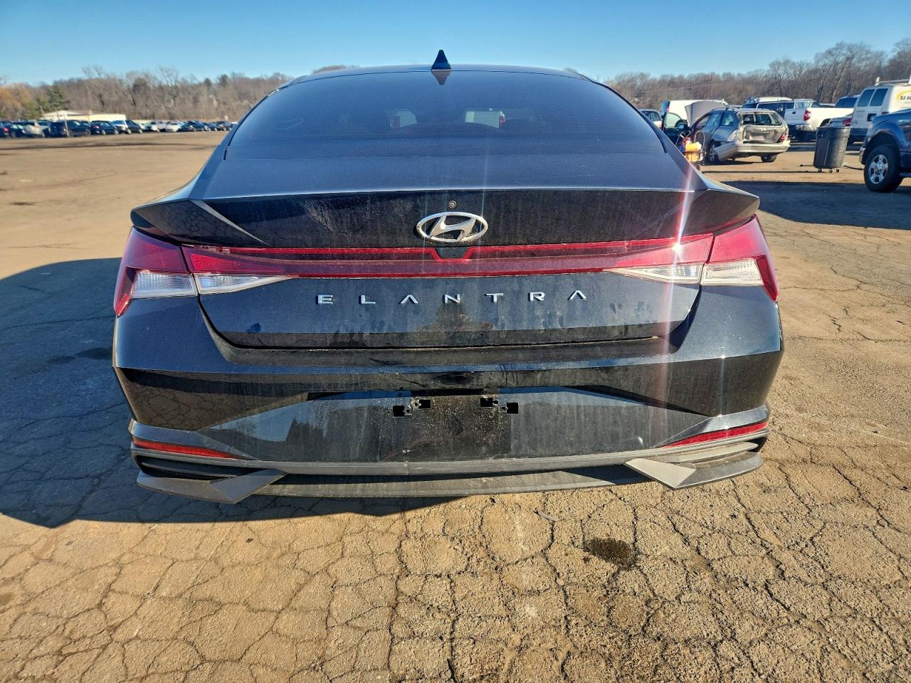 2021 HYUNDAI ELANTRA SE photo 6
