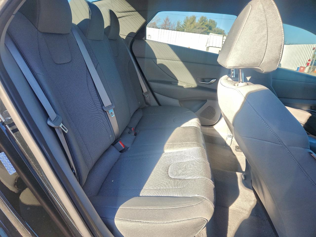 2021 HYUNDAI ELANTRA SE photo 10