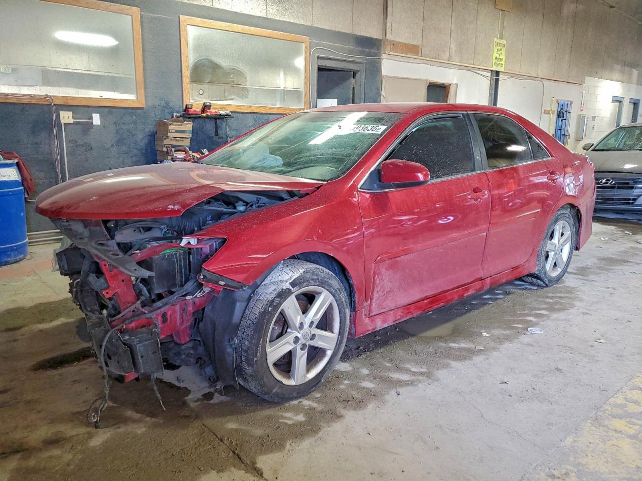 2014 TOYOTA CAMRY