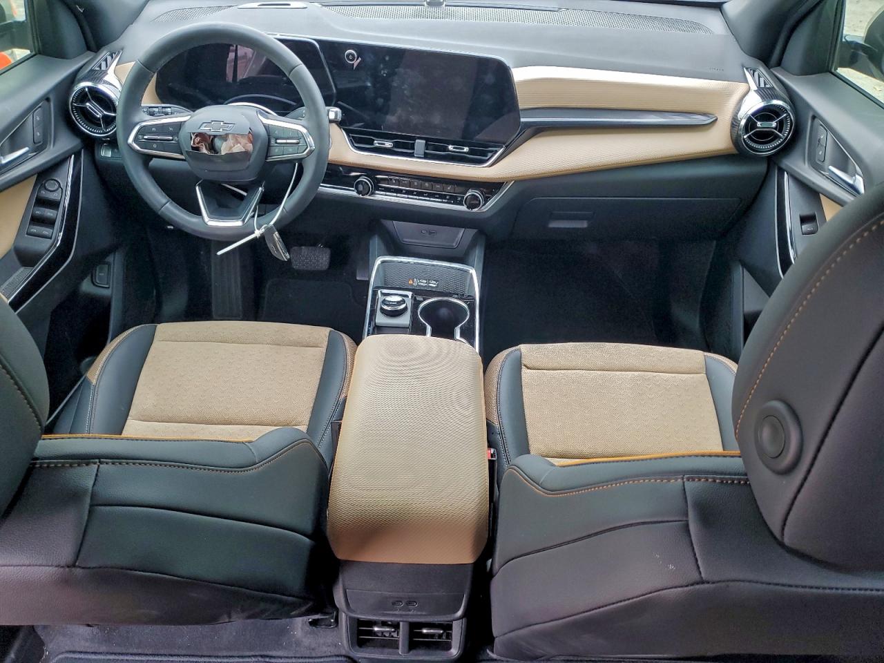 2026 CHEVROLET EQUINOX ACTIV photo 8