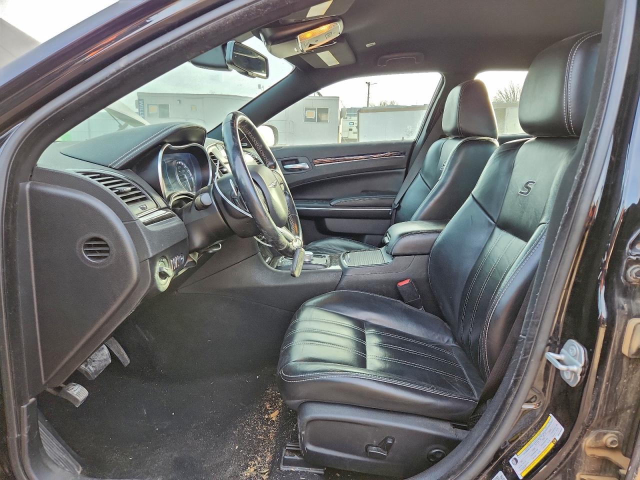 2021 CHRYSLER 300 S photo 7