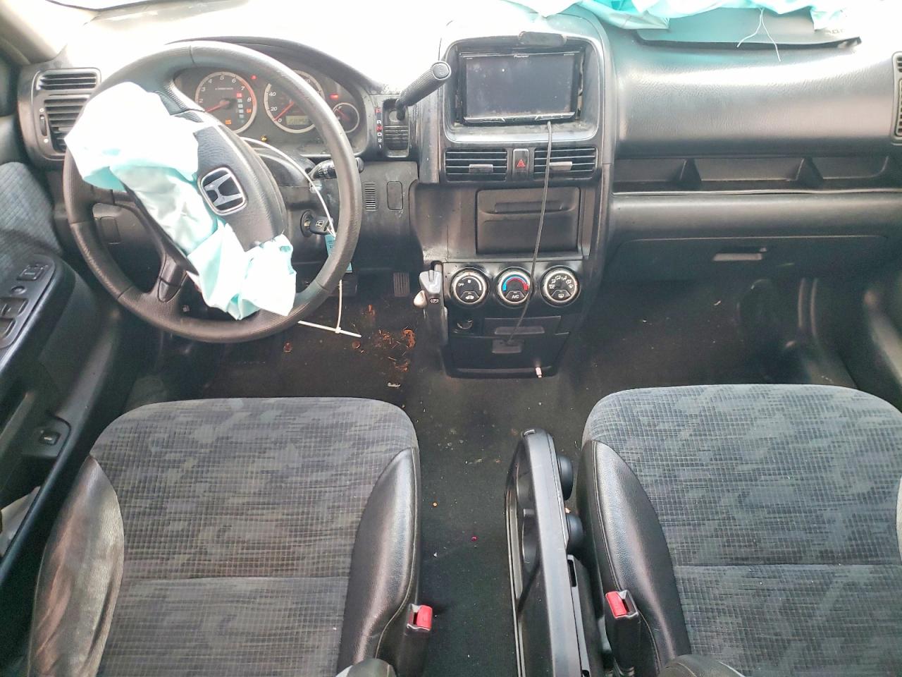 2004 HONDA CR-V LX photo 8