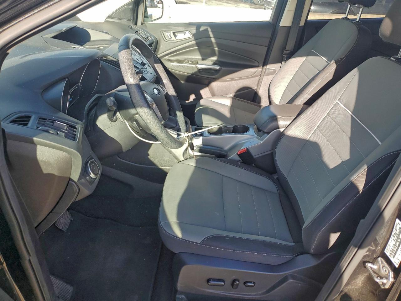 2015 FORD ESCAPE SE photo 7