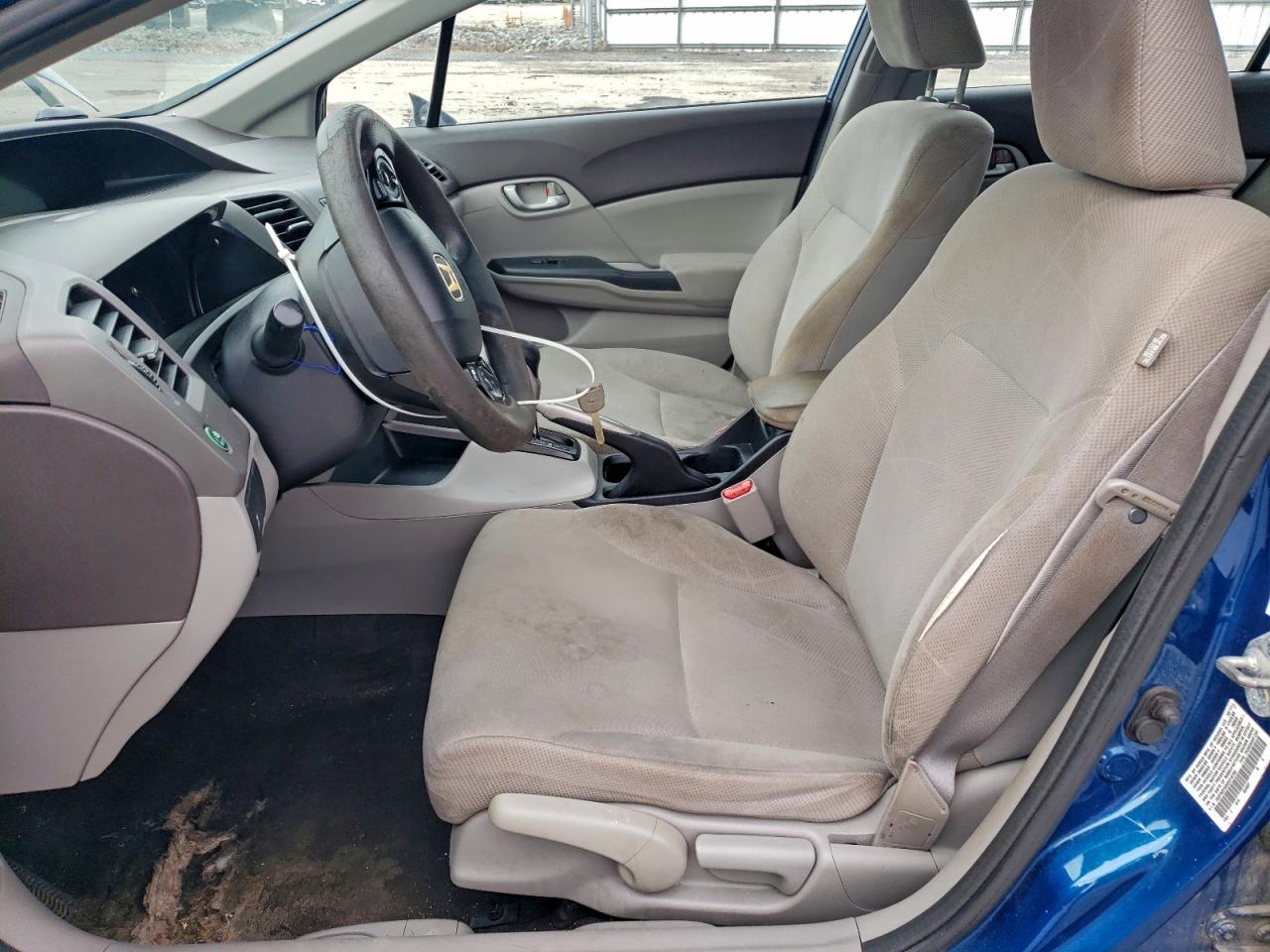 2012 HONDA CIVIC LX photo 7