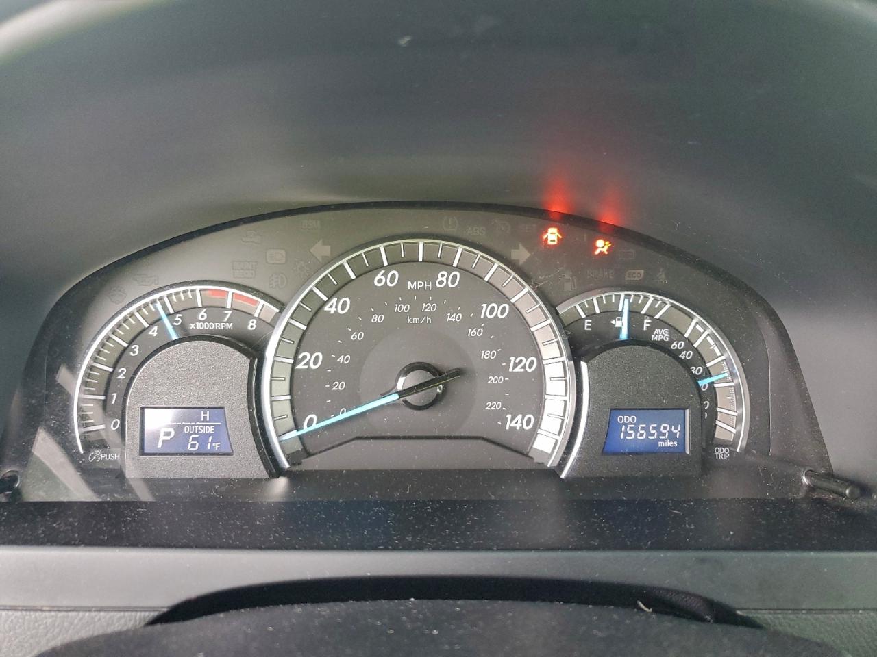 2014 TOYOTA CAMRY L photo 9