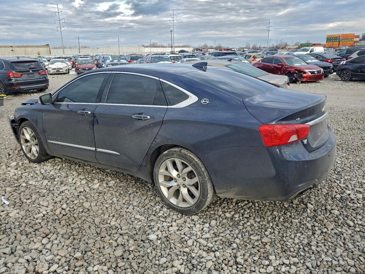 2018 CHEVROLET IMPALA PREMIER photo 2