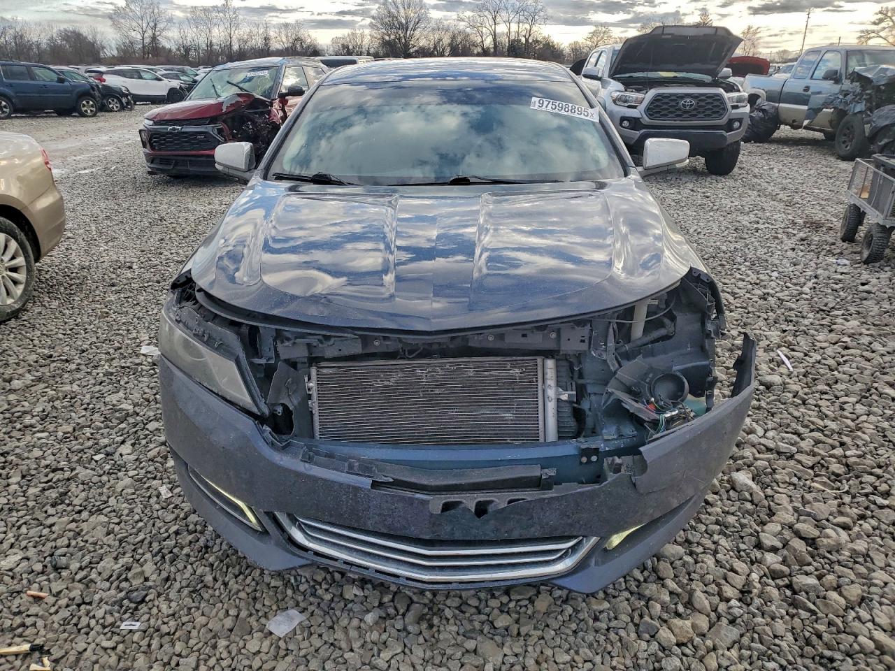 2018 CHEVROLET IMPALA PREMIER photo 5