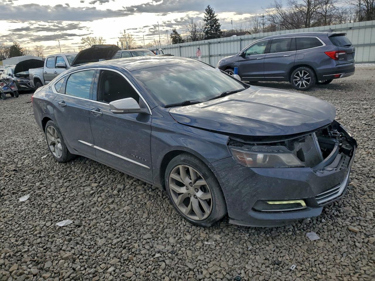 2018 CHEVROLET IMPALA PREMIER photo 4