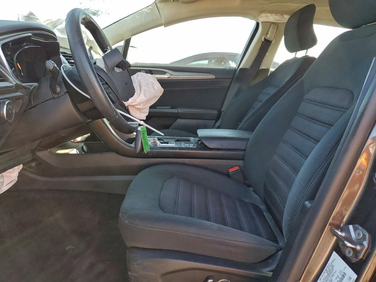 2017 FORD FUSION SE photo 7