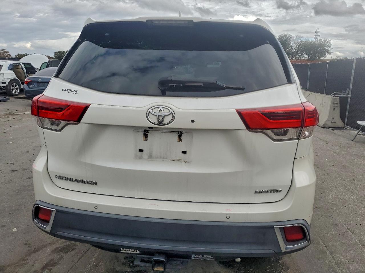 2018 TOYOTA HIGHLANDER LIMITED photo 6
