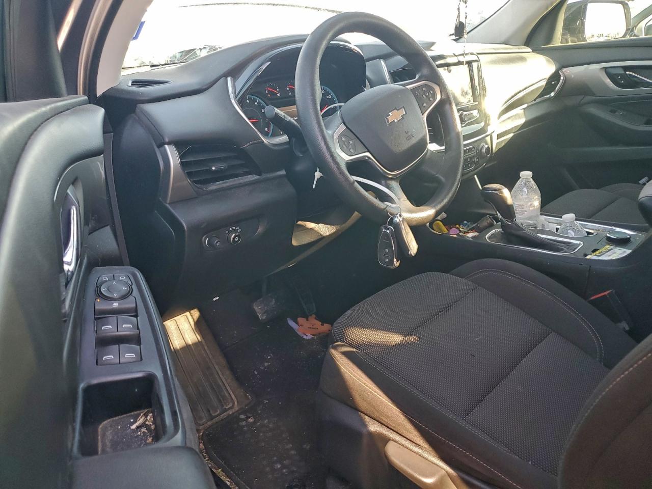 2020 CHEVROLET TRAVERSE LS photo 8