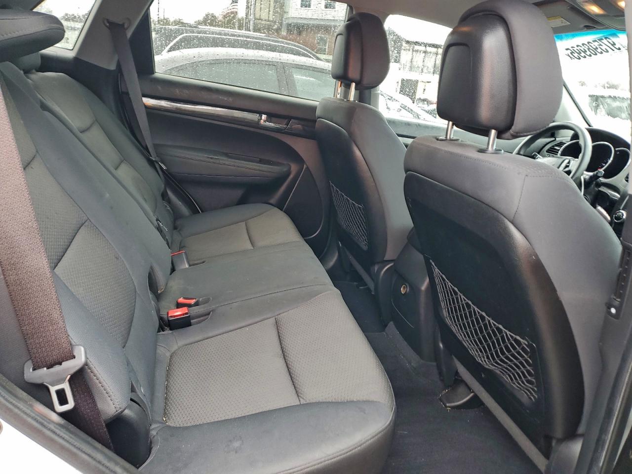 2013 KIA SORENTO LX photo 11