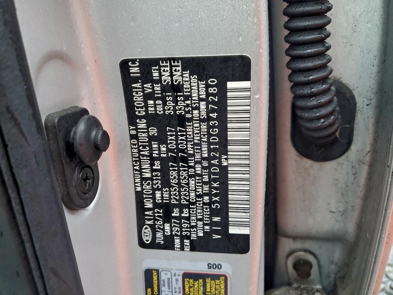 2013 KIA SORENTO LX photo 13